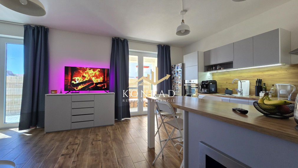 NA PRENÁJOM | 1 izb. byt | 43+16m² | Vráble