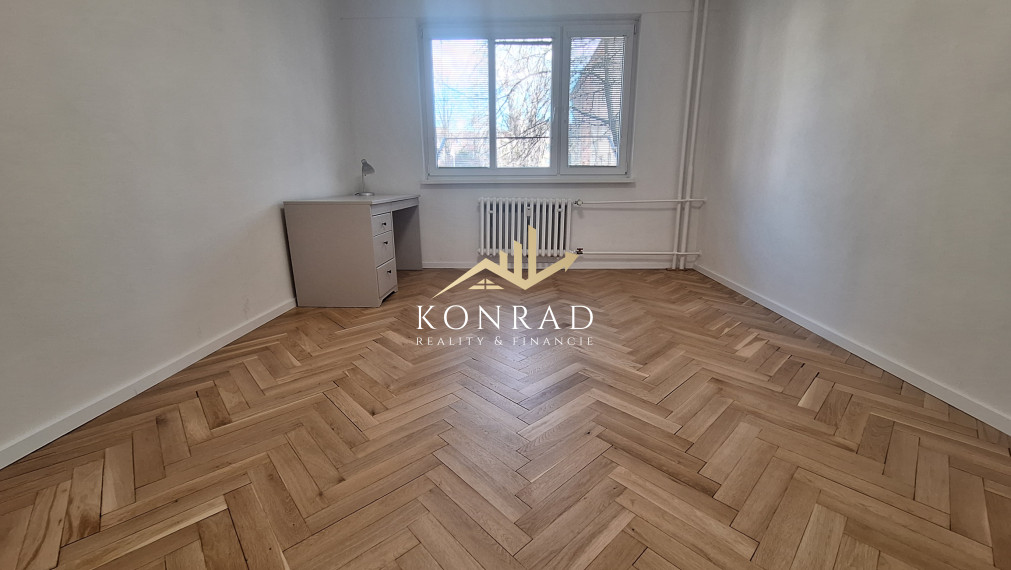 NA PREDAJ | 3 izb. byt | 83m² | Vráble