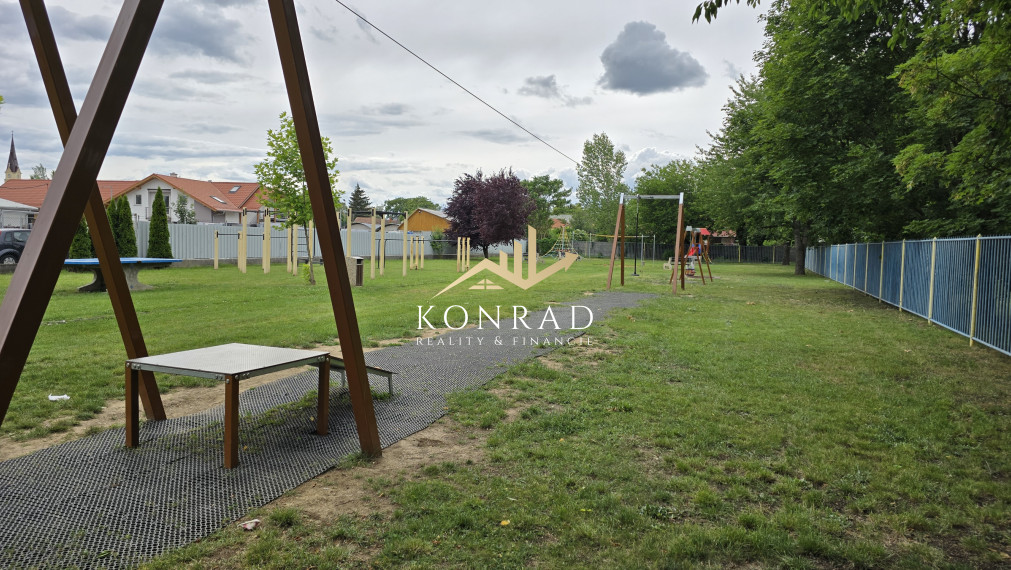 NA PREDAJ | 3 izb. byt | 83m² | Vráble