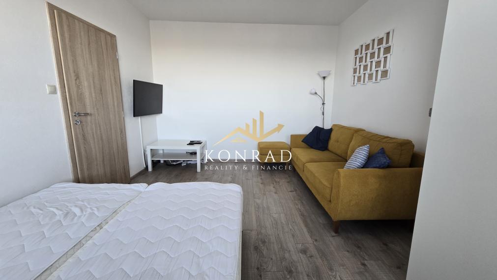 NA PRENÁJOM | 1 izb. byt | 37m² | Vráble