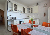 NA PREDAJ | 3 izb. byt | 68m² | Vráble - fotografia 1