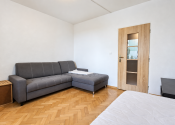 NA PREDAJ | 3 izb. byt | 75m² | Vráble - fotografia 4