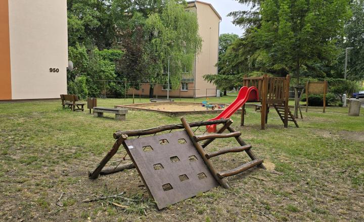 NA PREDAJ | 3 izb. byt | 83m² | Vráble - fotografia 12