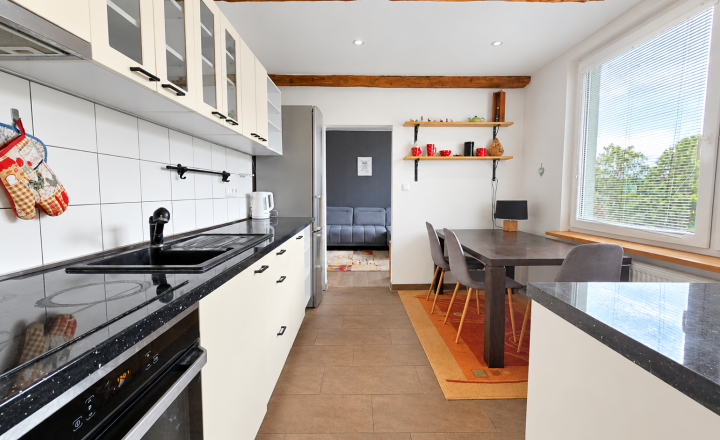 NA PREDAJ | 3 izb. byt | 75m² | Vráble